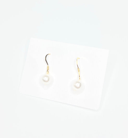 Girly Pearl Earrings